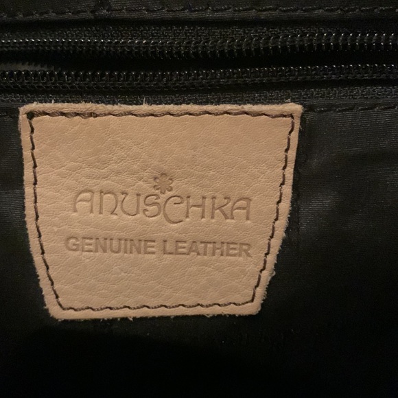 Anuschka Bag with Matching Wallet - Leather - Picture 12 of 16